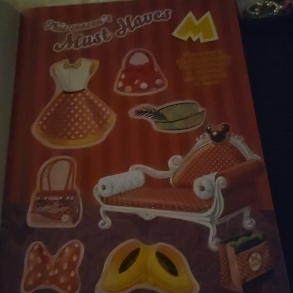 Disney Flash And Glow Stickertivity - Picture 8 of 11